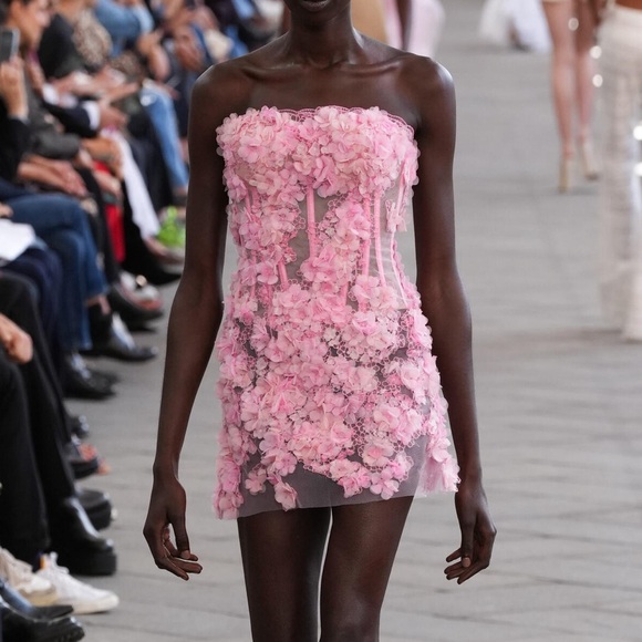 Ermanno Scervino Dresses & Skirts - Ermanno Scervino ss24 Spring 2024 pink flower applique strapless corset dress